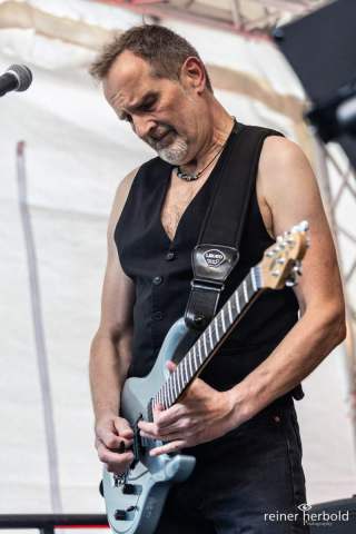 photo by reiner herbold